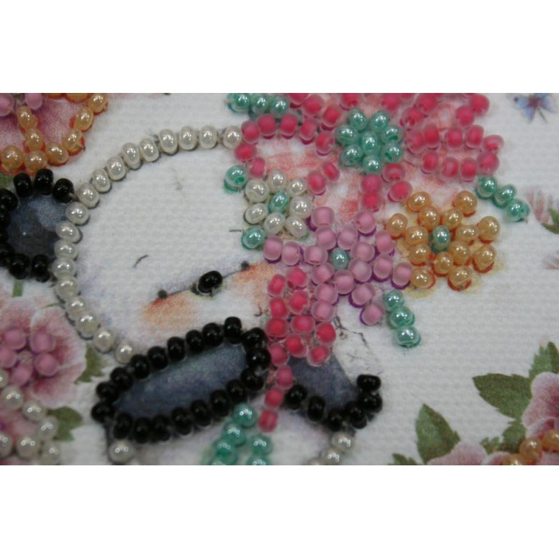 Bead Embroidery Magnet Kit "Bear's greeting"