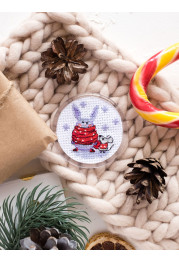 Bead Embroidery Magnet Kit "We are happy with snowing"