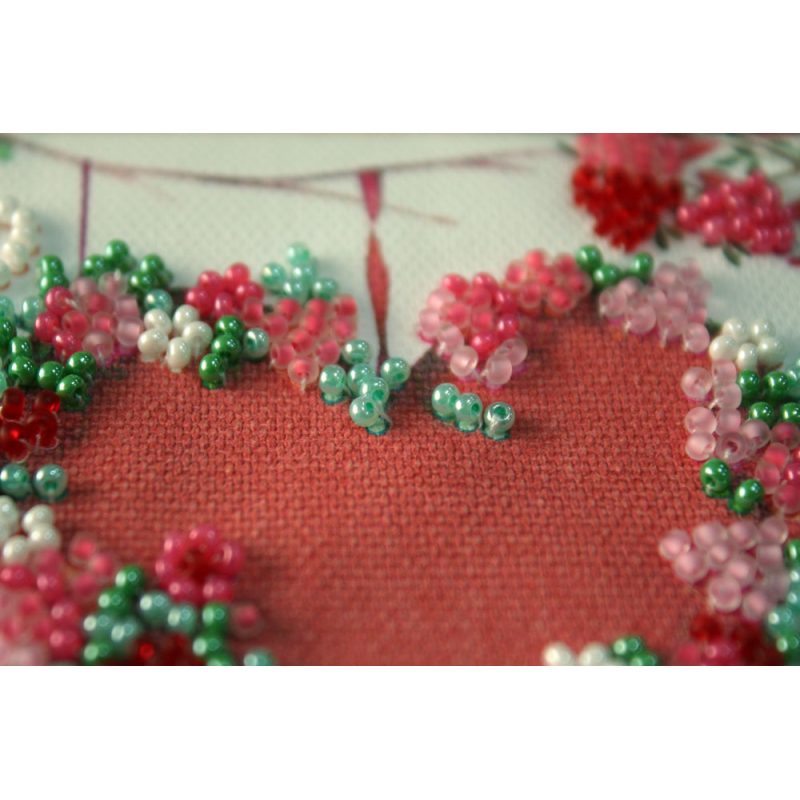 Bead Embroidery Pennant Kit "Garland"