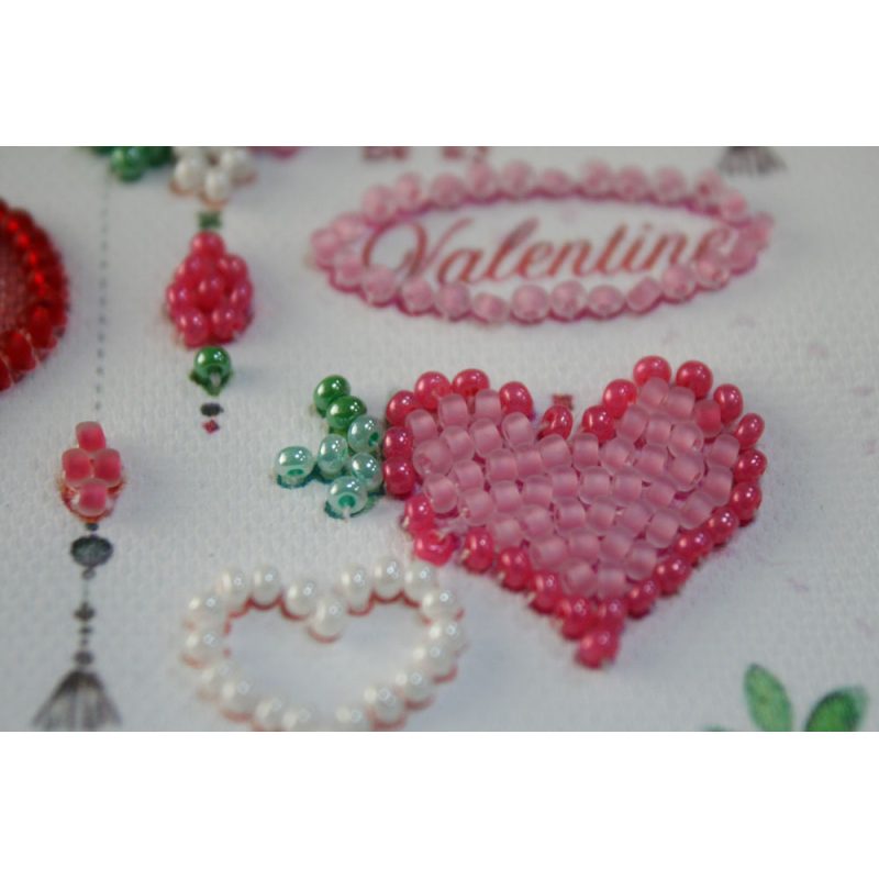 Bead Embroidery Pennant Kit "Garland"