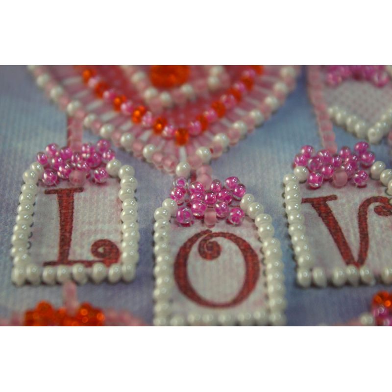 Bead Embroidery Pennant Kit "Pendents"