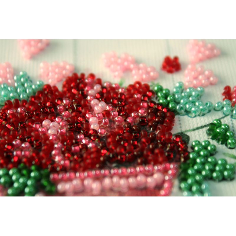 Bead Embroidery Pennant Kit "Bouquet with love"