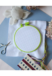 Plastic embroidery hoop, light green, d-145 mm