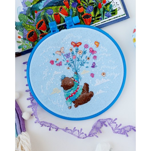 Cross-stitch kits Did they fly?, AHM-047 by Abris Art - buy online! ✿ Fast delivery ✿ Factory price ✿ Wholesale and retail ✿ Purchase Kits-miniature for cross stitch